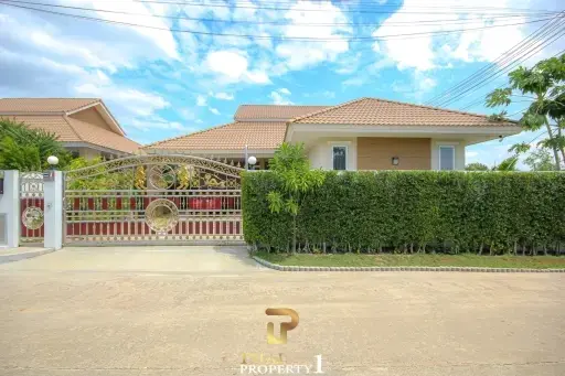 Charming 3 Bedroom House For Sale At - Ibreeze View