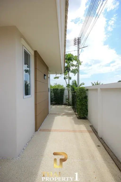 Charming 3 Bedroom House For Sale At - Ibreeze View