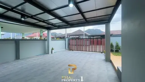 New Modern Great Priced Pool Villa - Cha Am North