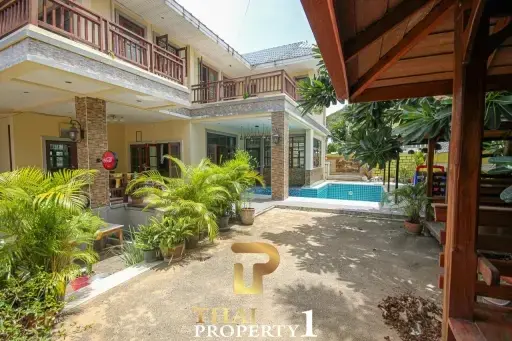 5 Bedroom House With Restaurant For Sale - Hua Hin Soi 88