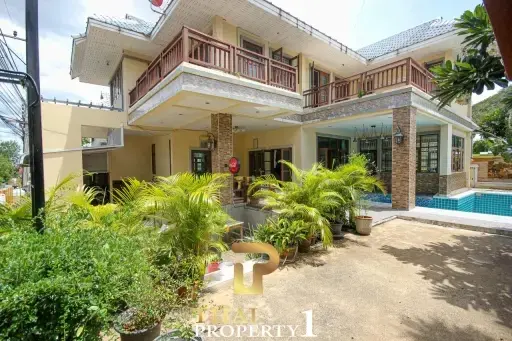 5 Bedroom House With Restaurant For Sale - Hua Hin Soi 88