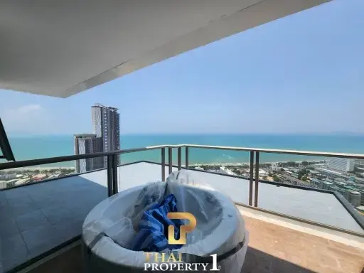 Pattaya Side - New 2 Bed Condo With Jacuzzi At The Riviera Ocean Drive