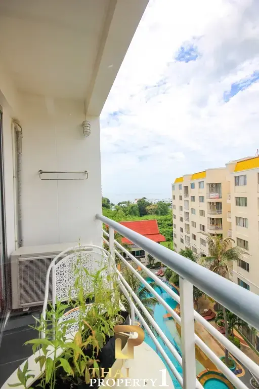 Beautifully Fitted &amp; Furnished Studio Unit For Sale At Hin Nam Sai Suay condominium - Hua Hin Soi 7