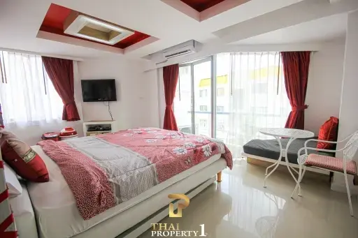 Beautifully Fitted &amp; Furnished Studio Unit For Sale At Hin Nam Sai Suay condominium - Hua Hin Soi 7