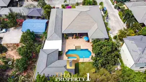 Pool Villa At &#039;Green Beach&#039; On Large Plot - Only 750 Meter From Cha Am Beach