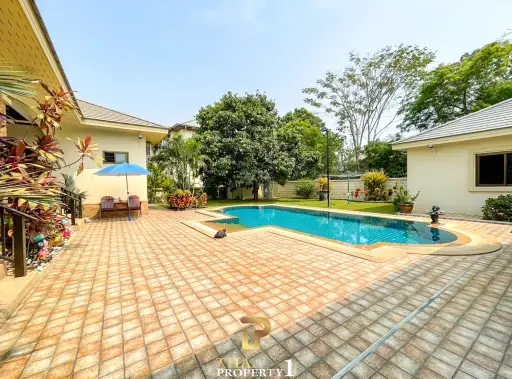 Pool Villa At &#039;Green Beach&#039; On Large Plot - Only 750 Meter From Cha Am Beach