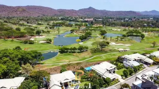 Black Mountain Luxury Golf Course Villa For Sale