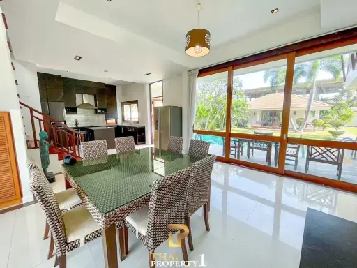 4 Bedroom Beach Villa For Sale - Dolphin Bay