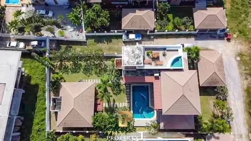 4 Bedroom Beach Villa For Sale - Dolphin Bay