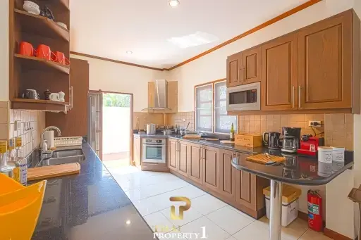 Prime Location 3 Bedroom Pool Villa - Hua Hin Soi 94