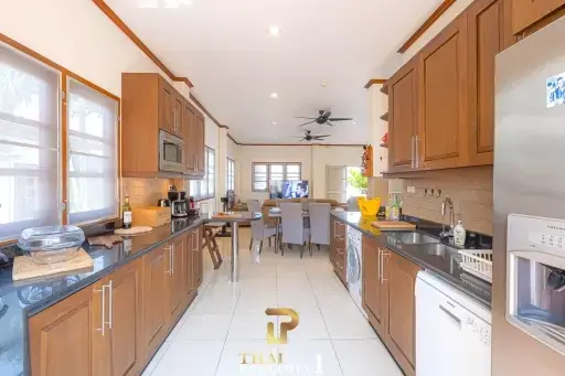 Prime Location 3 Bedroom Pool Villa - Hua Hin Soi 94