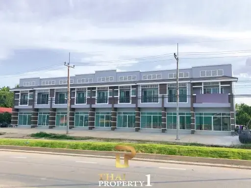 Commercial building - Pran Village - Pranburi