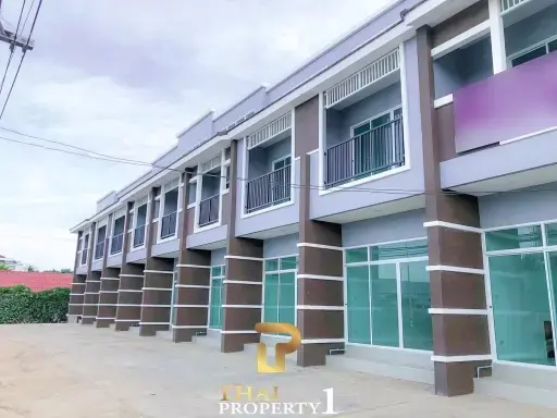 Commercial building - Pran Village - Pranburi