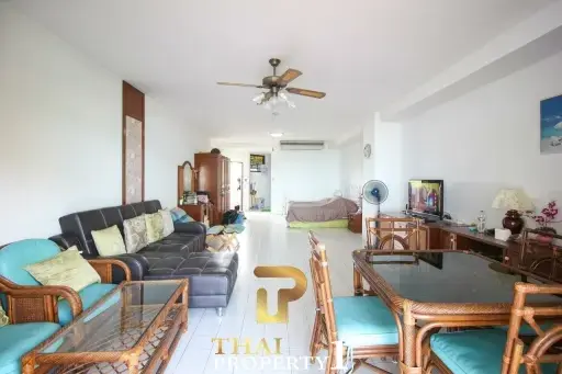 Beachfront Condo With Direct Sea View - Cha Am Beach Club