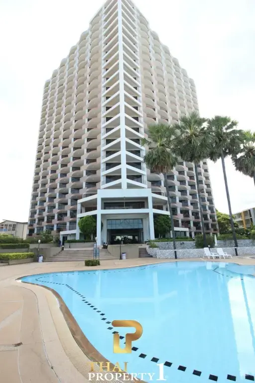 Beachfront Condo With Direct Sea View - Cha Am Beach Club