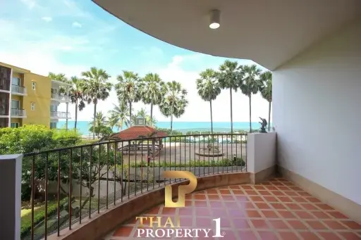 Beachfront Condo With Direct Sea View - Cha Am Beach Club