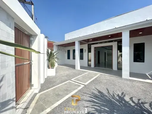 New Built Massive 2-Storey Pool Villa With Stunning Views