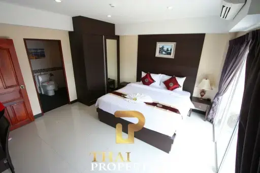 Very Nice And Modern Hotel For Sale In Center Pattaya