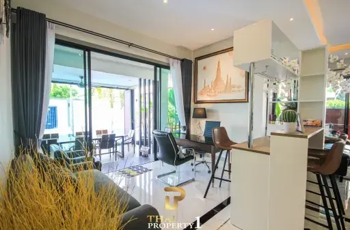 Luxurious Modern 3 Bedroom Pool Villa For Sale In Pranburi Town