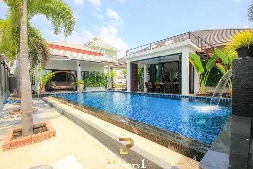 Luxurious Modern 3 Bedroom Pool Villa For Sale In Pranburi Town