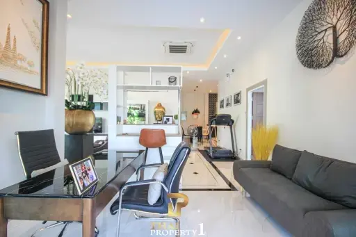 Luxurious Modern 3 Bedroom Pool Villa For Sale In Pranburi Town