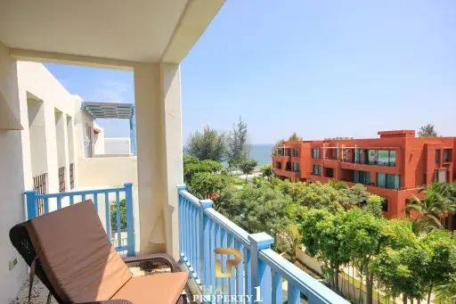 Top Floor Sea View Unit At Beach Front Chelona Khao Tao