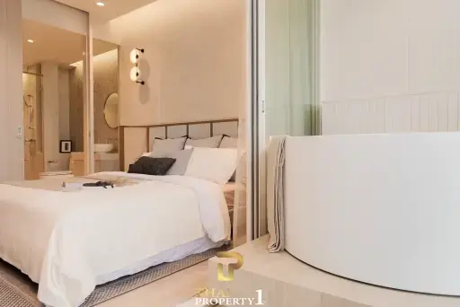 2 Bed Corner Unit At New Hua Hin Landmark - VEHHA Condominium 100% Sea View