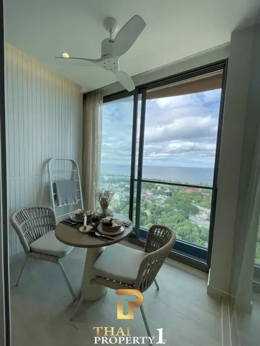 1 Bed + At New Hua Hin Landmark - VEHHA Condominium 100% Sea View