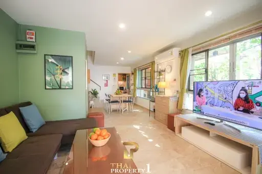 Immaculate Corner 2 Storey Townhouse For Sale - Hua Hin Soi 94