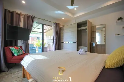 Immaculate Corner 2 Storey Townhouse For Sale - Hua Hin Soi 94