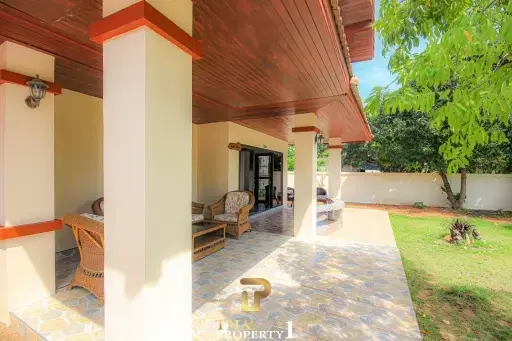 Freestanding 4 Bedroom House On Large Plot - Hua Hin Soi 2