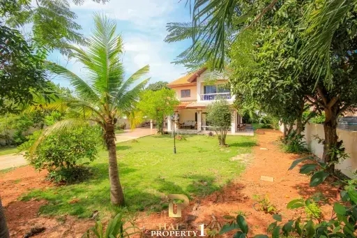 Freestanding 4 Bedroom House On Large Plot - Hua Hin Soi 2