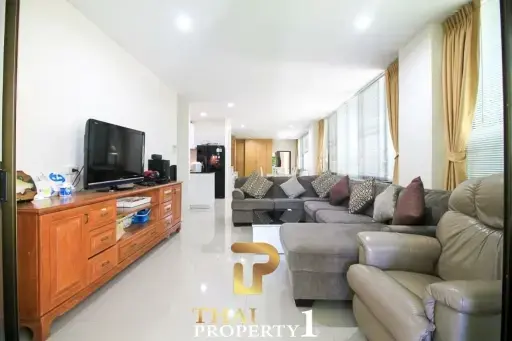 Great 3 Bed Unit For Sale At Grand Condotel Jomtien