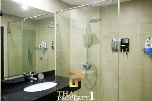 Large Foreigner Name - 2 Bed Condo at Siam Ocean View