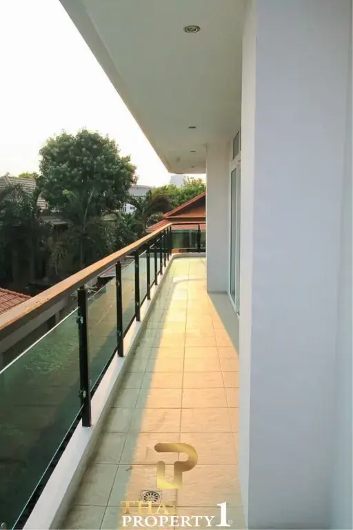 Large Foreigner Name - 2 Bed Condo at Siam Ocean View