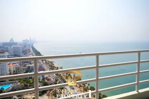 Sea view - Corner one bedroom unit for sale at View Talay 7