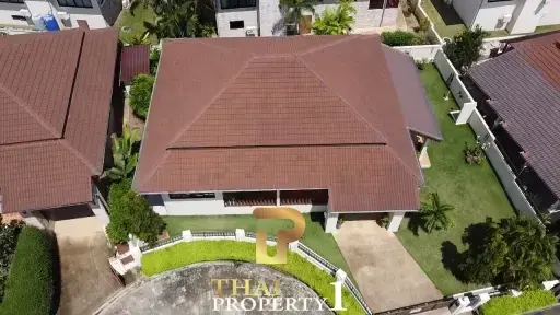 Location, location, Hua Hin Horizon - Immaculate 3 Bedroom Villa