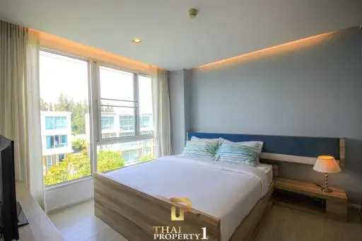 Sea &amp; Green view - Stunning 2 Bedroom Unit For Sale At Wan Vayla Hua Hin