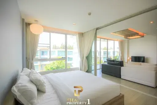 Sea &amp; Green view - Stunning 2 Bedroom Unit For Sale At Wan Vayla Hua Hin