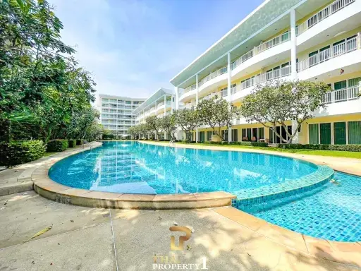 Pool Access - Ground Floor 4 Bedroom Unit For Sale At Baan Sae Chuan Hua Hin