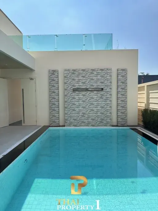 Investment Opportunity Luxurious Japanese Style Pool Villa - Villa Trivana Pattaya