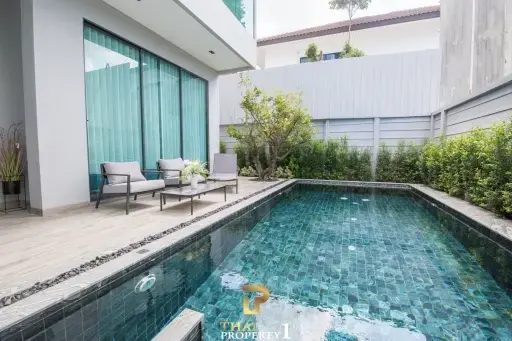 Spacious Luxury Pool Villa - Madcha Le Villa Pattaya