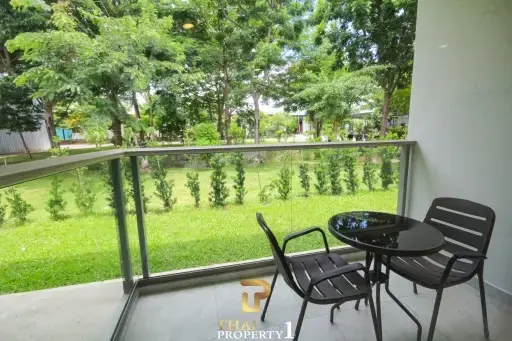 Spacious 1-Bed Direct Sea View Side - Copacabana Coral Reef Jomtien