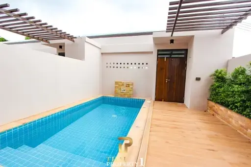 Special Price 4.39 M Pool Villa Townhouse for Sale in Bangsaray Sattahip