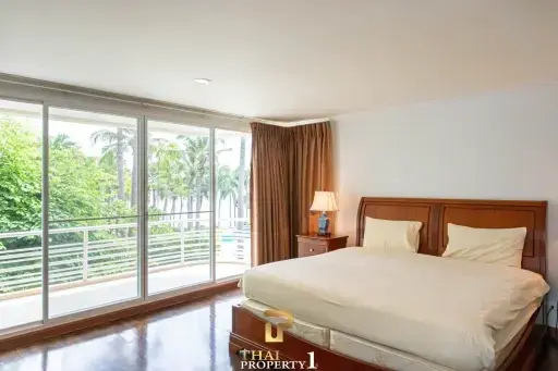 Stunning 4-Bedroom Beach Condo with Spectacular Sea and Pool Views - Baan San Ploen Hua Hin