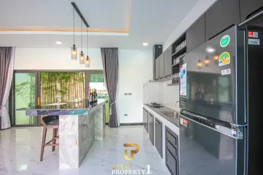 Central 3 Bed Pool Villa - Hua Hin Soi 102