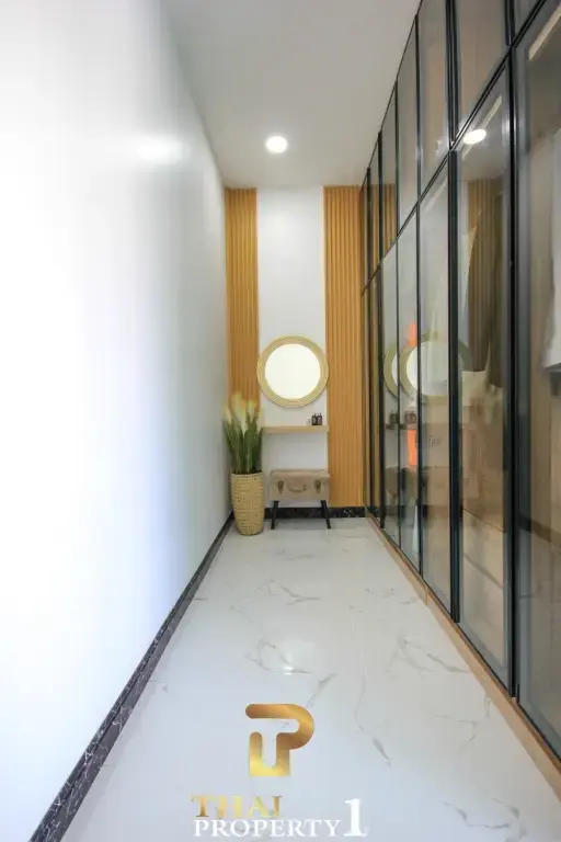 Central 3 Bed Pool Villa - Hua Hin Soi 102