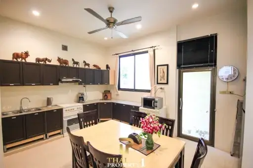 3 Bedroom Townhome At Thai Paradise North - Cha Am Beach Road