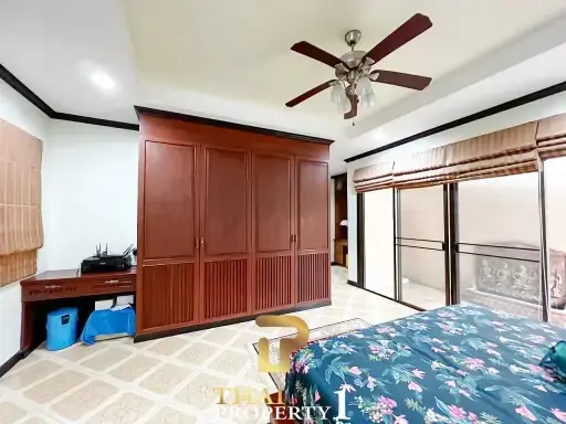 3-Bedroom Pool Villa for Sale in Na Jomtien, Baan Balina 1