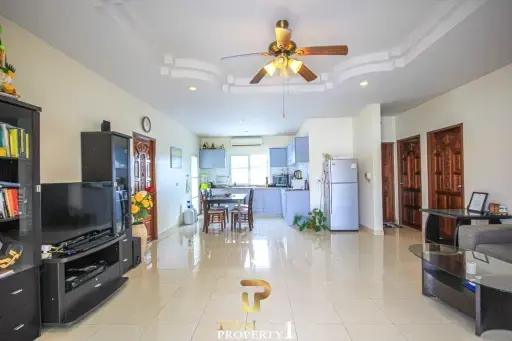 Central 3 Bedroom Pool Villa - Hua Hin Soi 94